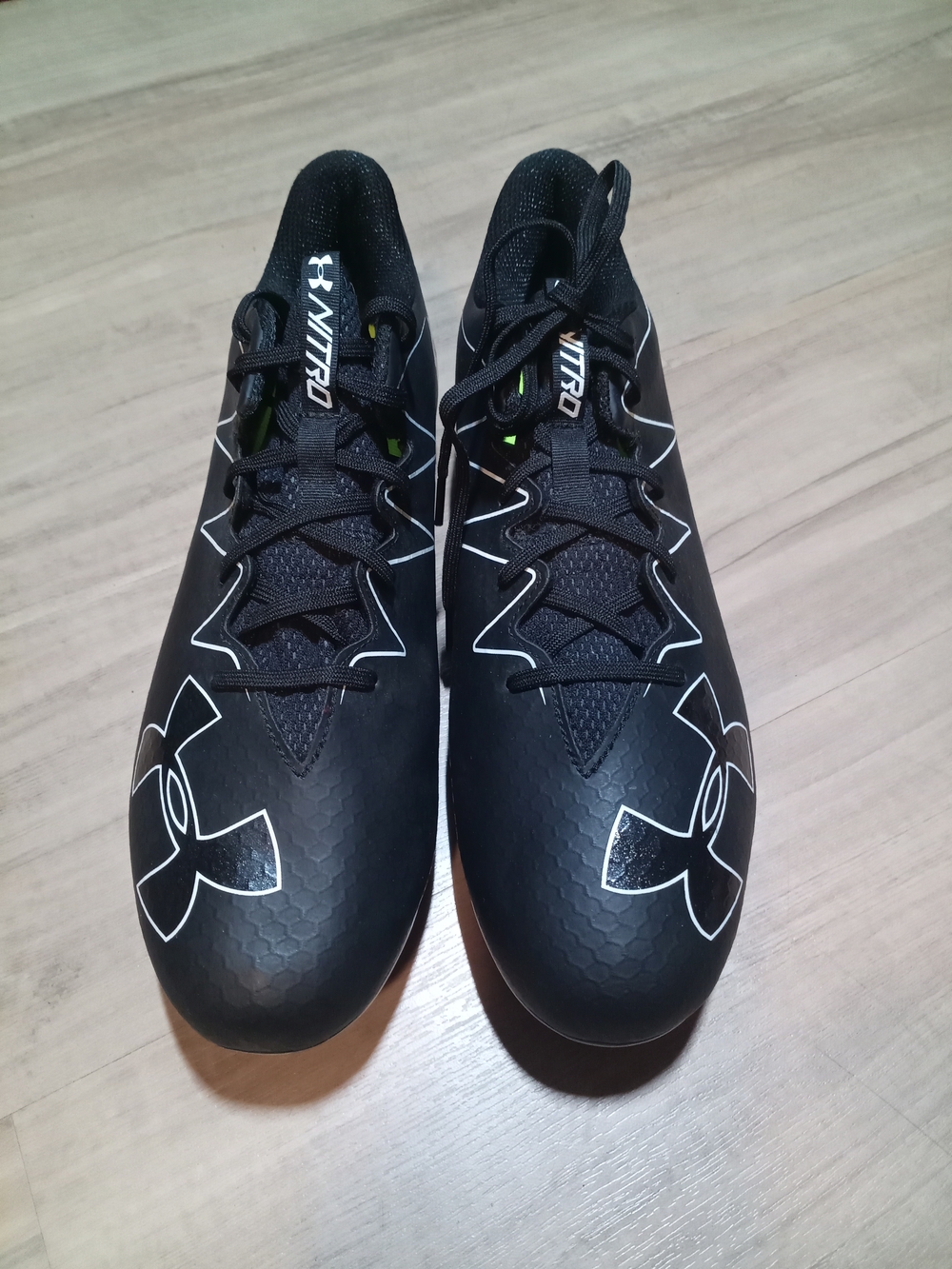 Under Armour Nitro Black Soccer Cleats Sz 13